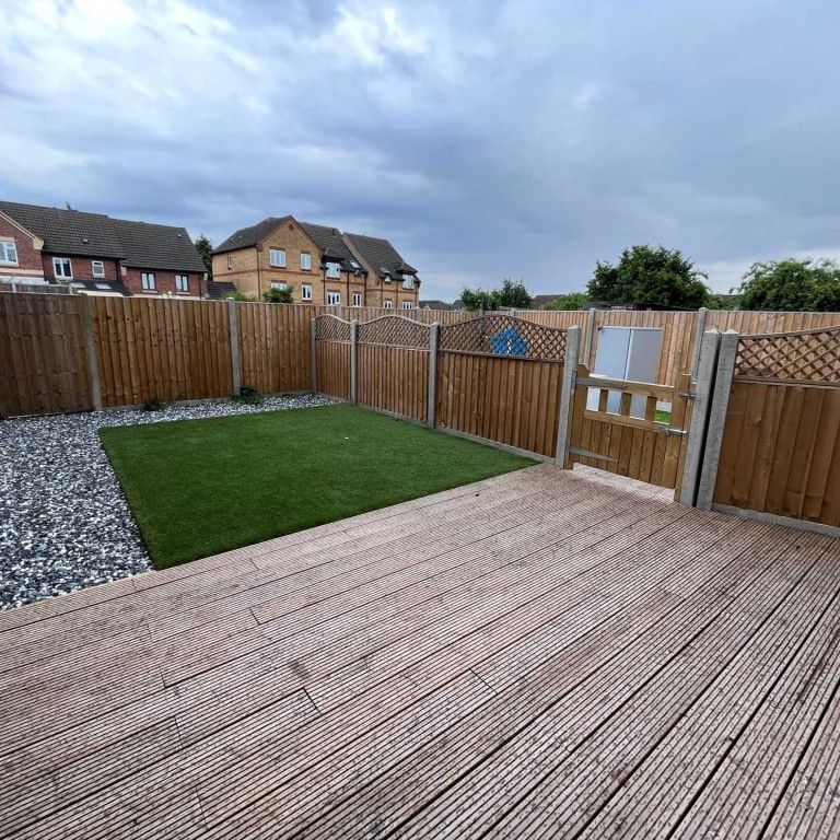 2 bed Terraced for rent - Photo 1