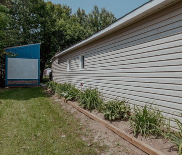 For Lease - 711 Innisfil Beach Road, Innisfil, Ontario - Photo 6