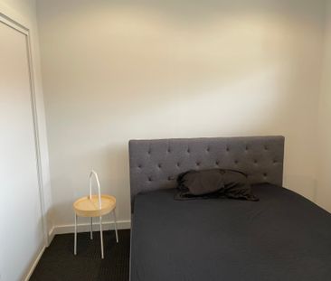 Sunshine North - Photo 1