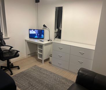 Room in a Shared House, Rylston Road, SW6 - Photo 5