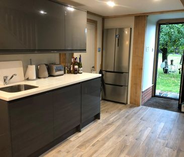 1 bedroom apartment to rent - Photo 5
