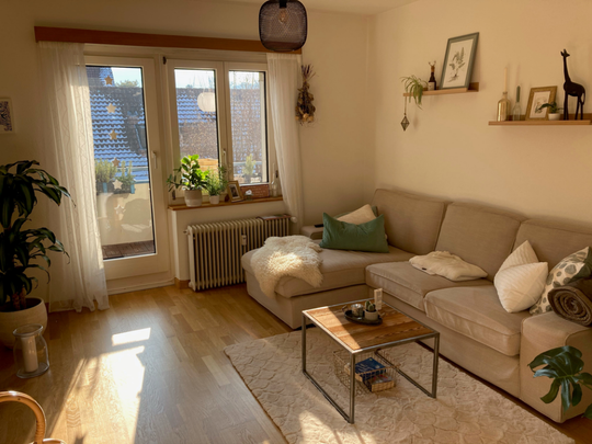 Charmante Wohnung in grüner Umgebung - Foto 1