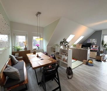 Moderne 3-Zimmer Dachgeschoss Wohnung mit Dachterrasse in Oldenburg - Photo 2