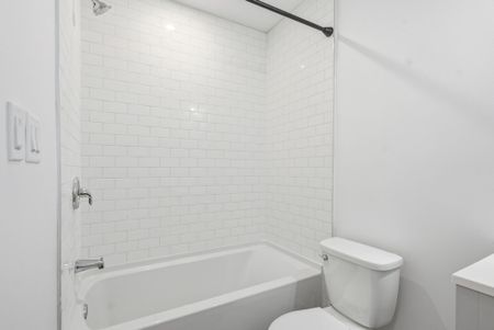 For Lease - 322 Frontenac Street Unit# B, Vanier and Kingsview Park, Ontario - Photo 5