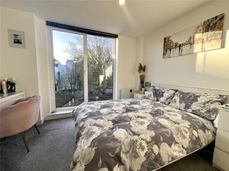 Commercial Road, Poole, Dorset, BH14 - Photo 5