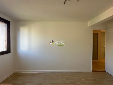 Appartement - 3 pièces - Montjuzet/Chanturgue - Photo 2