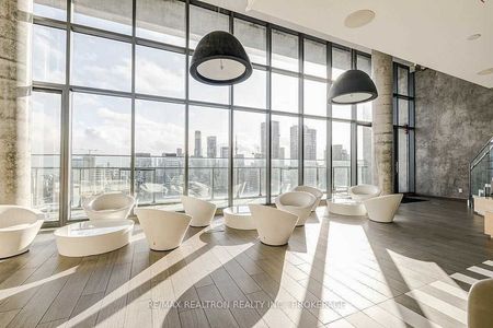 For Lease - 45 Charles Street Unit# 2910, Toronto, Ontario - Photo 3