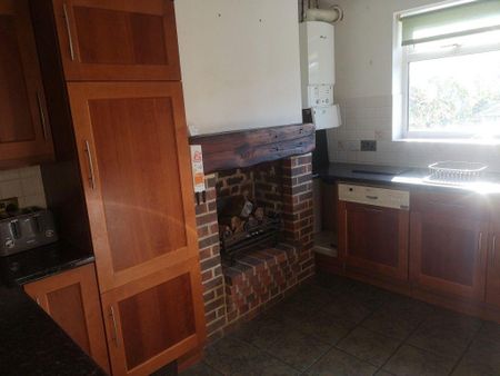 4 bedroom house to rent - Photo 5