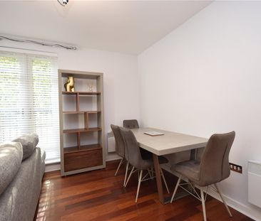 1, Sandringham House, 501 Harrogate Road, Leeds, West Yorkshire, LS... - Photo 4