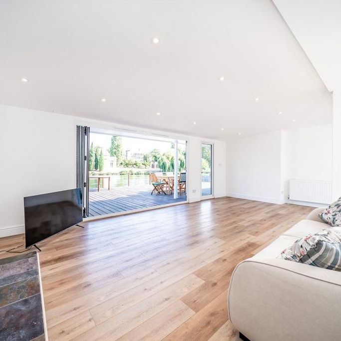 3 bedroom detached house to rent - Photo 1