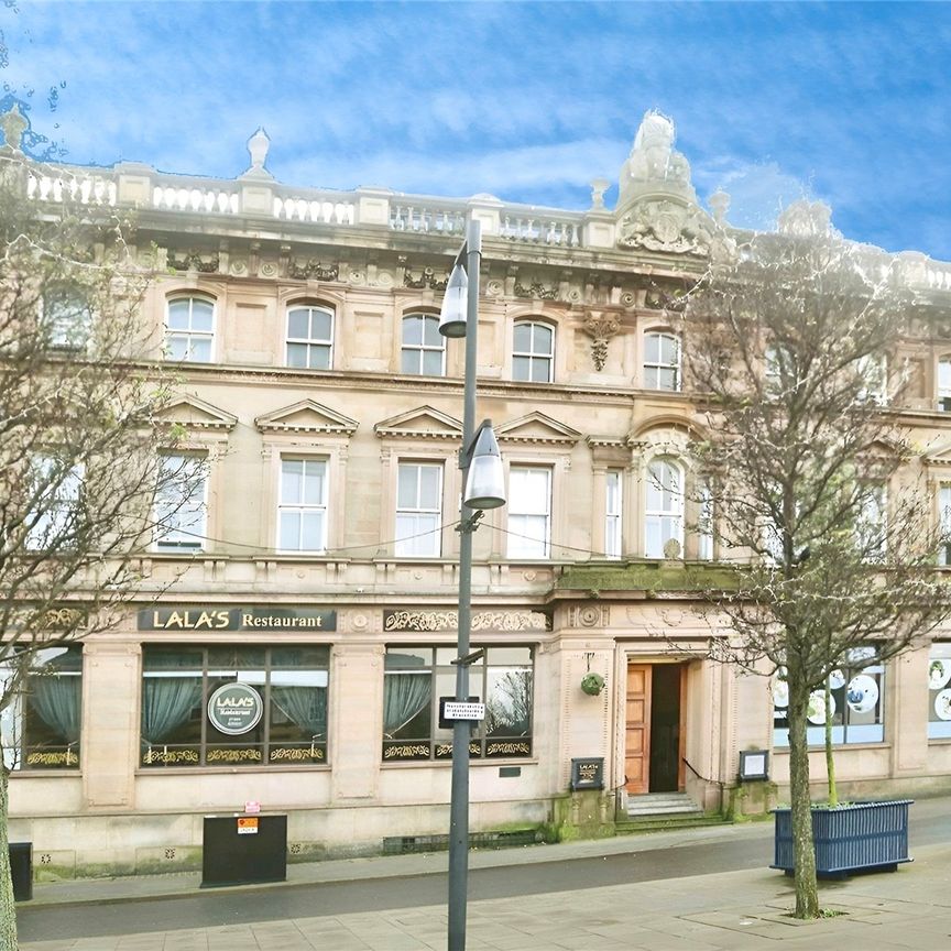 Britannia Buildings, St Peters Street, Huddersfield - Photo 1