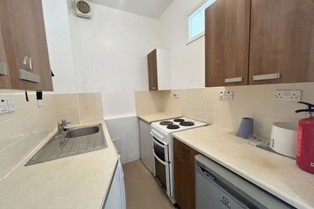 Glenfield Road - Photo 5