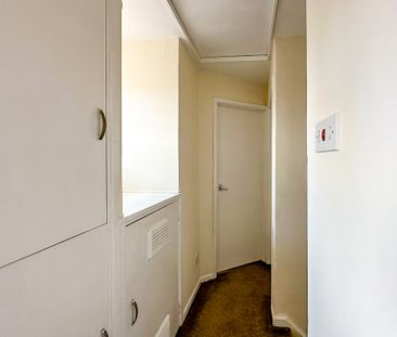 Durham Way, Wyton - Photo 4