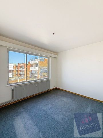 Ruim en lichtrijk appartement met 3 slaapkamers in hartje Hasselt - Photo 3