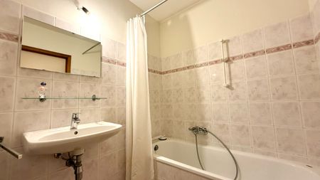 Appartement te huur in Kruisem - Photo 2