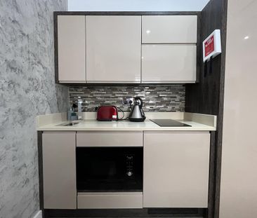 Studio to rent - Photo 3