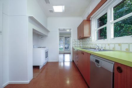 9 McCaughey St,Turner - Photo 3