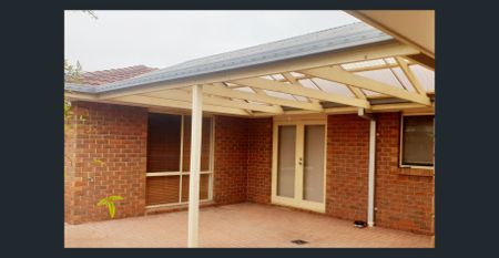 Family Enjoyment - Photo 4