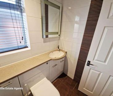 Windlebrook Crescent, Windle, WA10 - Photo 3