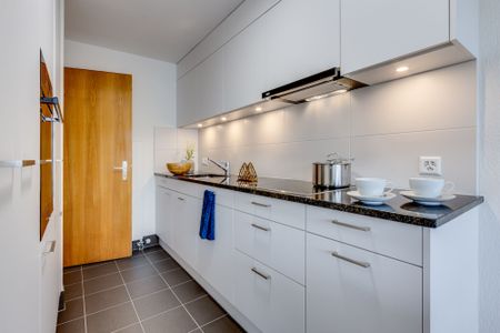 Geniessen Sie sonnige Momente auf dem Balkon! - Foto 2