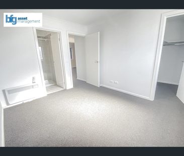40 Dexter Street, Deanside, Vic 3336 - Photo 2