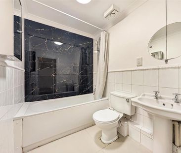 3 bedroom apartment to rent - Photo 6