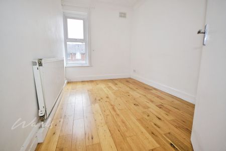 3 bedroom apartment to rent - Photo 3