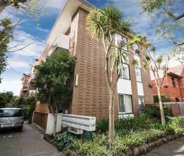 Position, Position, Position ! - Photo 1