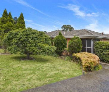 1/9 Iramoo Street, Balwyn - Photo 6