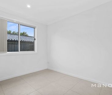 Contemporary Low-Maintenance Living in a Convenient Location - Photo 2