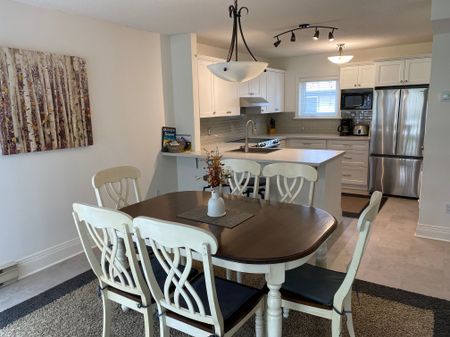 For Lease - 395 Mariners Way, Collingwood, Ontario - Photo 5