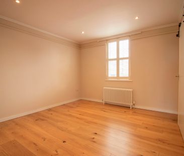 Exceptional & High Quality House with Stunning Views for Rent in Su... - Photo 6