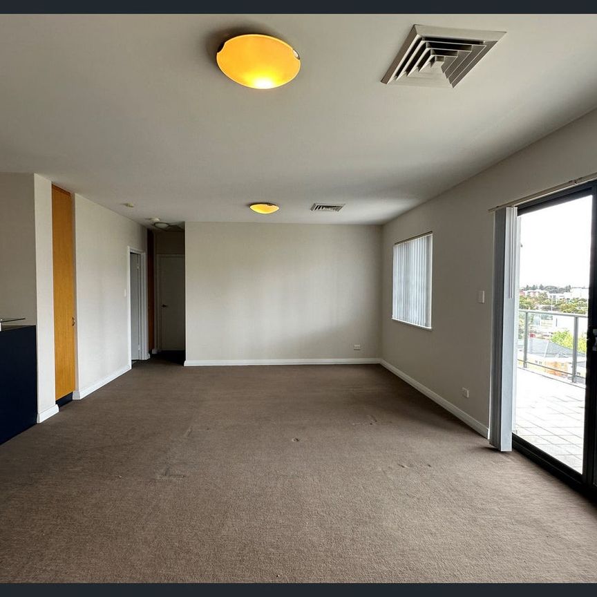 3 x 2 x 2 Harold Boas Gardens in West Perth - Photo 1