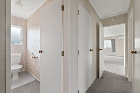 Easy Living in Riverdale For Rent! - Photo 4