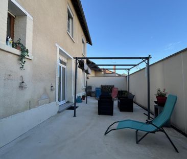 NOGENT L'ABBESSE - Maison rénovée Type 5 avec cour - Photo 2