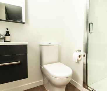 Secure and Convenient - Photo 6