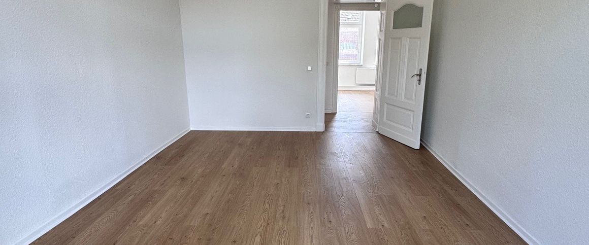 Frisch renovierte 4,5 Raum Wohnung auf der Augustastraße - Photo 1