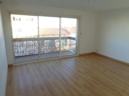 Location Appartement 2 pièces 48m² PERPIGNAN 66000 - Photo 5