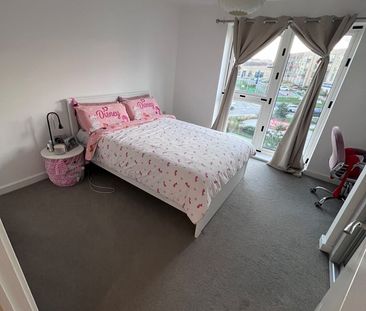 1 Bed Flat, Stoke Gifford, BS34 - Photo 3