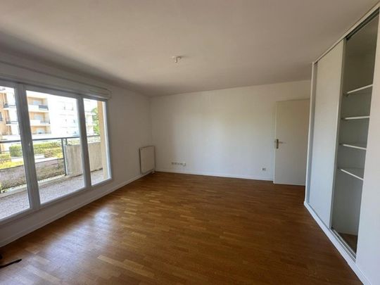 location Appartement T2 DE 43.34m² À ELANCOURT - Photo 1
