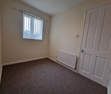 2 bedroom semi-detached house to rent - Photo 2