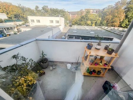 Helle 2Zi-Whg mit Balkon in ruhiger Lage! - Photo 2