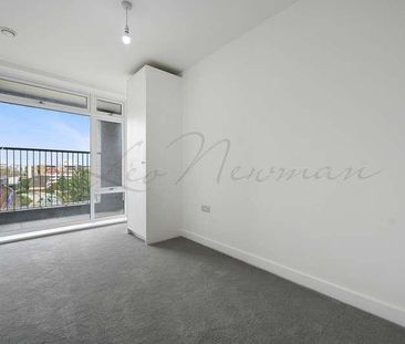 Caroline Street, Limehouse, E1 - Photo 1