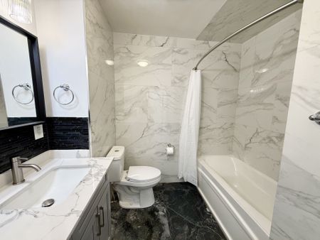For Lease - 17 Regatta Crescent Unit# Upper, Toronto, Ontario - Photo 3