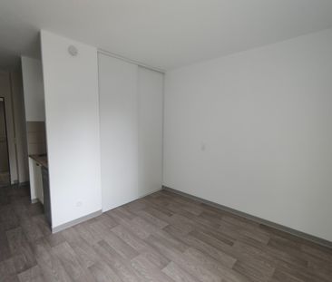 Location Appartement 1 pièce 19m² FRANQUEVILLE ST PIERRE 76520 - Photo 1