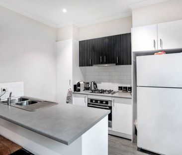 17 Mount Eagle Way, Wyndham Vale, Vic 3024 - Photo 6