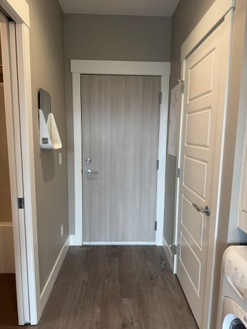 Furnished Studio – Downtown Kelowna: Avail. Now - Photo 4