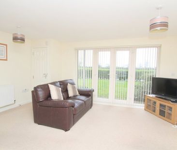 WOW, what a rare opportunity! This lovely apartment boasts a ground... - Photo 4