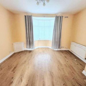 Queens Drive, Stoneycroft, Old Swan, Liverpool, L13 - Photo 2