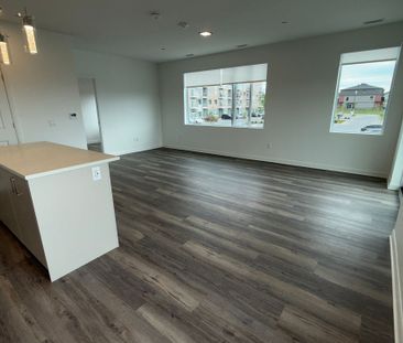 For Lease - 4838 Bank Street Unit# A202, Blossom Park - Airport and... - Photo 2